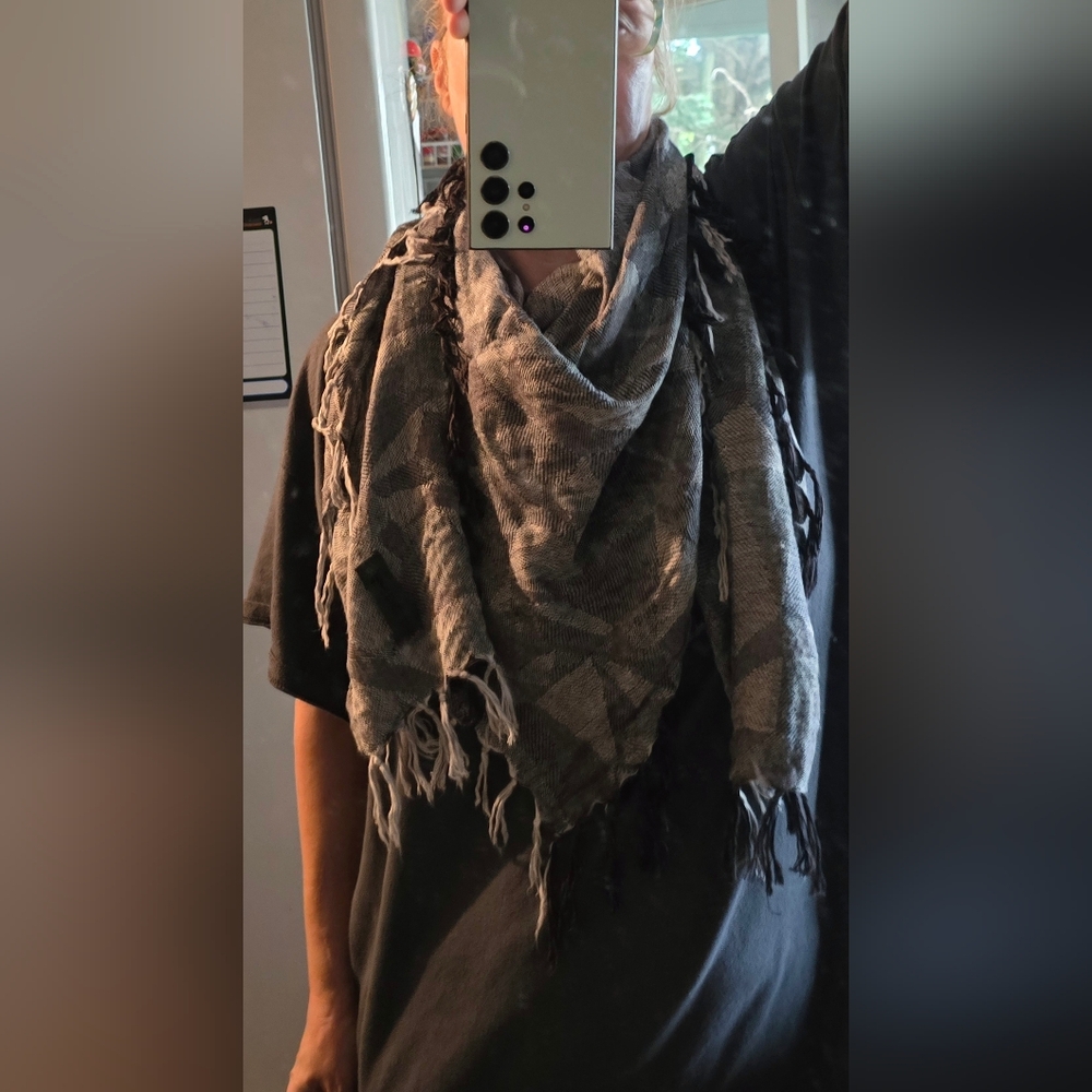 Gray and Black Fringed Scarf DIESEL - Picture 2 of 6